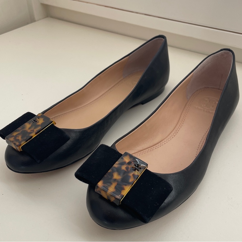 Tory Burch Tortoise Bow Leather Flats